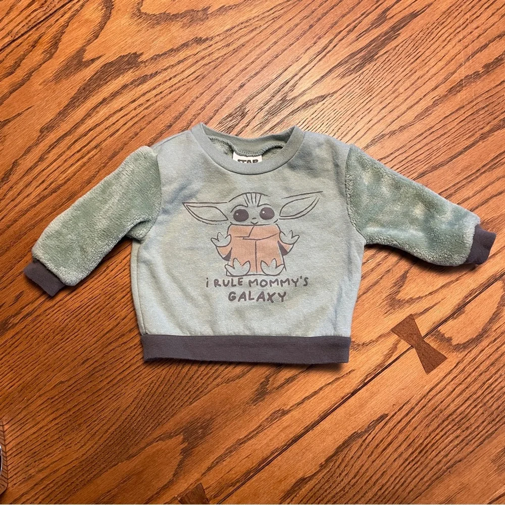 Star Wars Yoda Kids Shirt - Green and Gray 6-9 months
